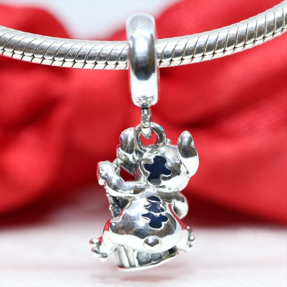 Pandora Stitch & Castle Charm 799437C01 - Picture 4 of 4